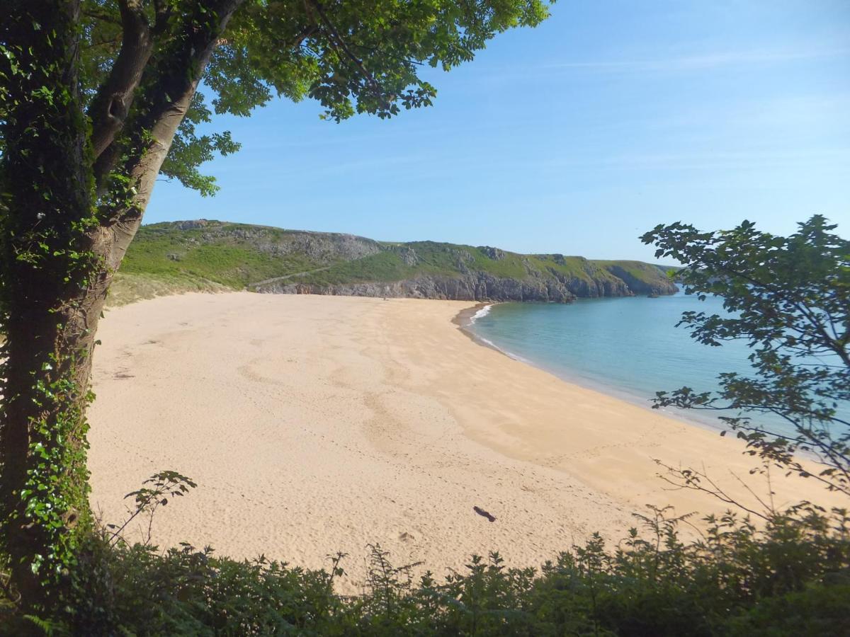 North Headborough Panzió Haverfordwest Kültér fotó